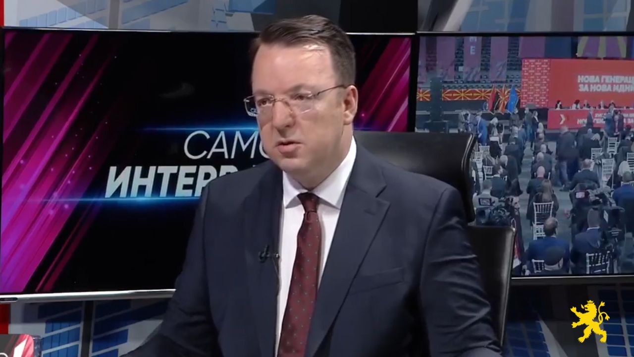 Македонија има доволно керозин, уверува Николоски