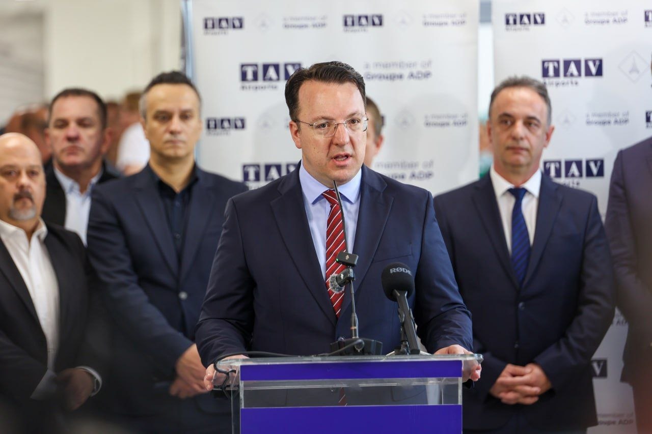 Николоски: Целосно ја реконструиравме болницата “8-ми Септември”