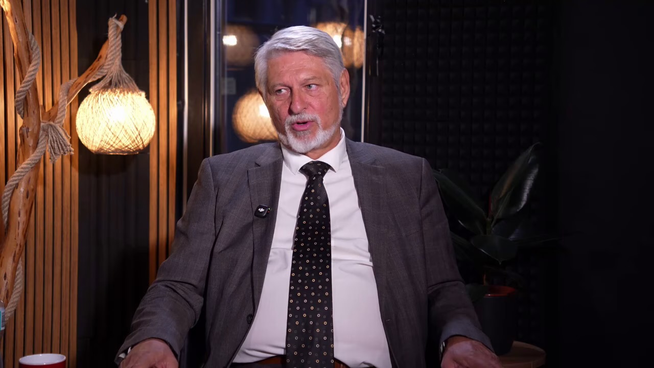 Јакимовски откри како Радио Скопје го направило „опасен“ говорник