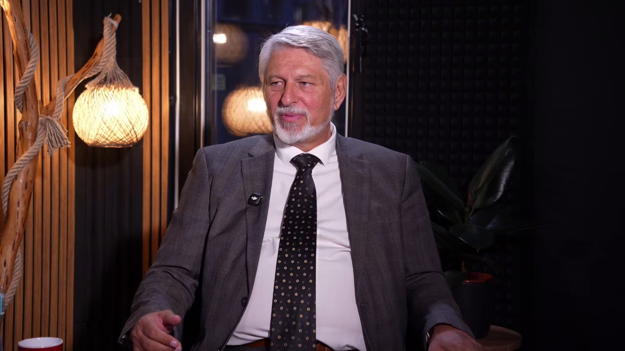 Јакимовски бара нови избори: Да се прекине оваа агонија – Карпош не заслужува темни улици и преполни контејнери
